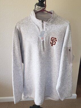 SF GIANTS PULLOVER